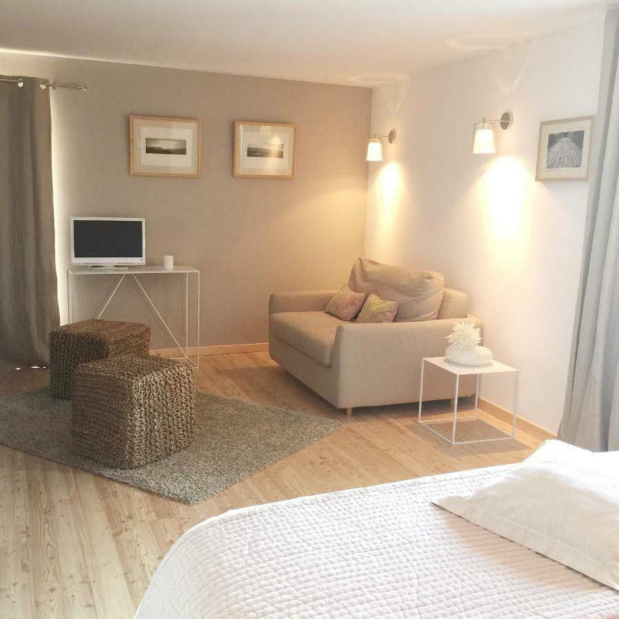 La Maison Abeil เอลาร์จองทิเอร์-ลา-เบสซี ภายนอก รูปภาพ